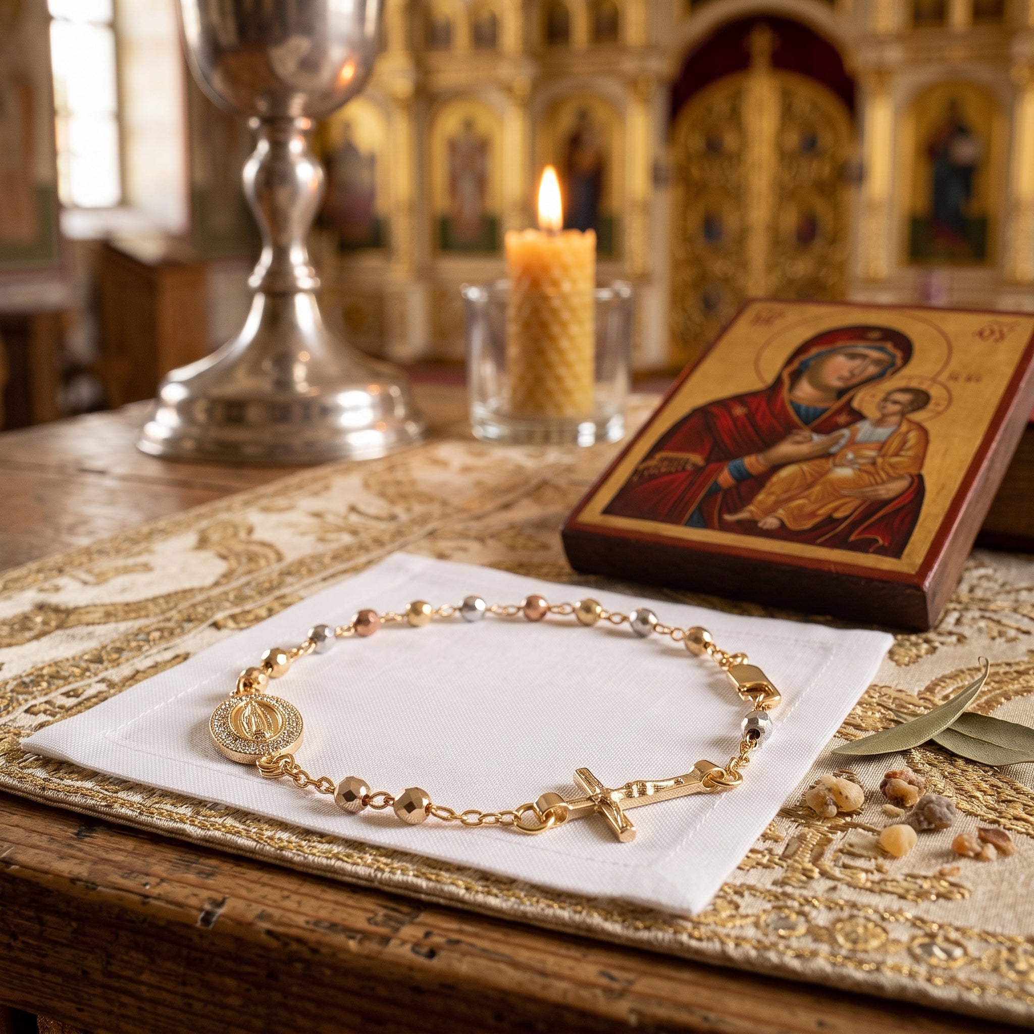 Bratara Sfintita cu Fecioara Maria